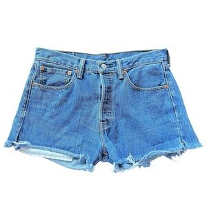 Levi’s 501 Original Denim Jean Button Fly Shorts Medium Wash Size 31 Frayed